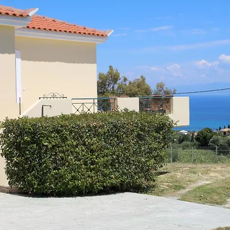 Orfanos 4 *
